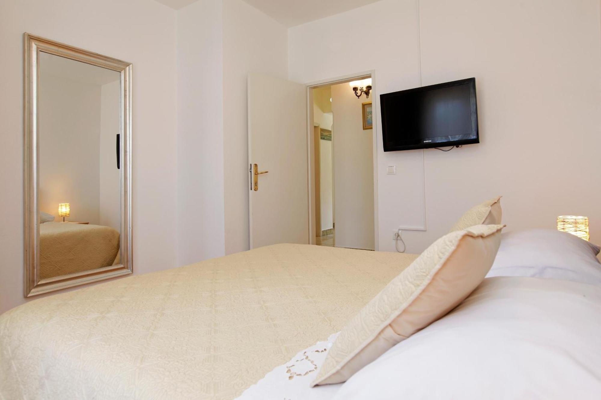 Sunshine Apartment Doda Vela Luka Exterior photo