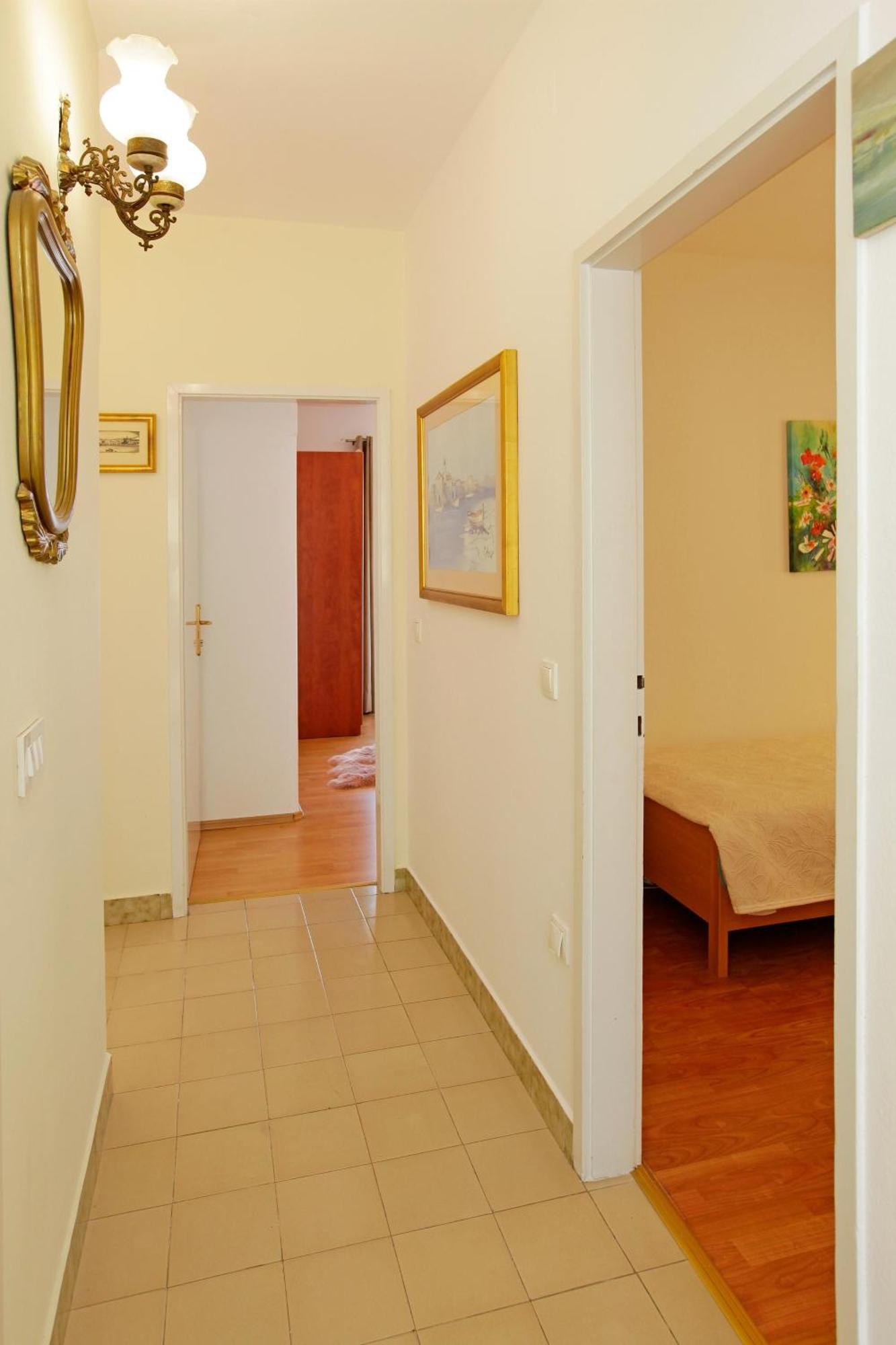 Sunshine Apartment Doda Vela Luka Exterior photo